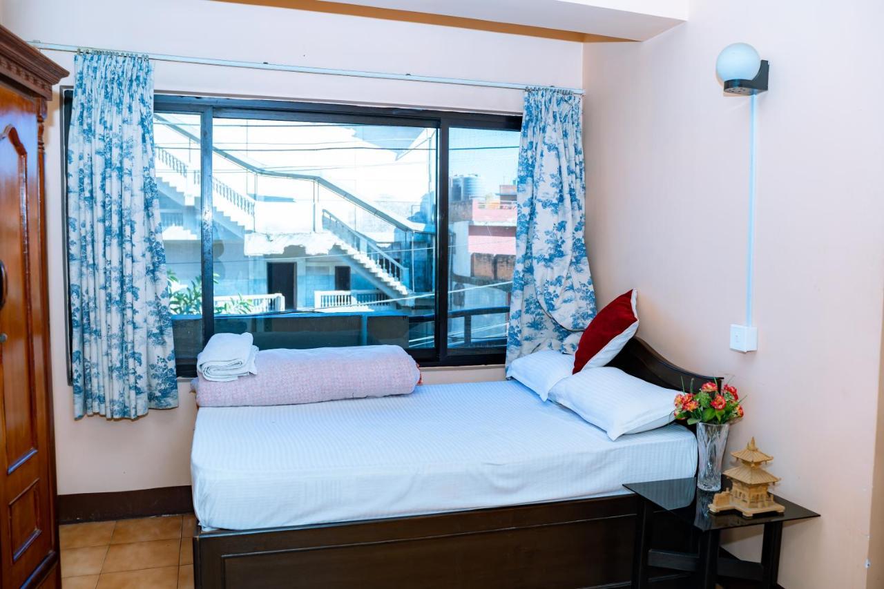 Kbb Hotel And Apartments Hosted By Hostmandu Lalitpur Luaran gambar